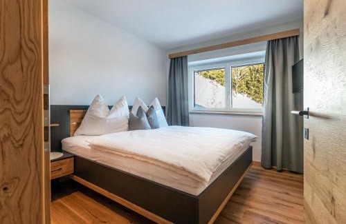 Radstadt Casa | Holiday Home Ferienwohnung Alpenauszeit by Interhome