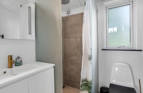 Bjert Casa | Holiday Home Fin - 150m from the sea by Interhome