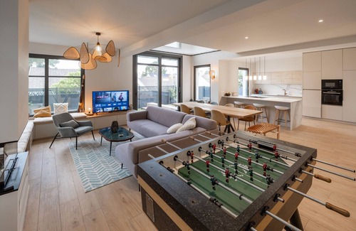 La Baule-Escoublac Casa | Casa de vacaciones 'Moderne À 1km De La Plage' con terraza privada, jardín privado y Wi-Fi