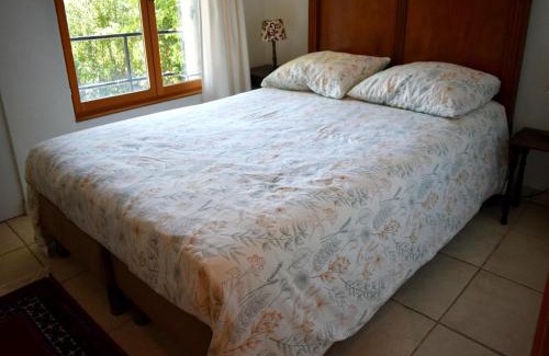 Saint-Honore-les-Bains Casa | Holiday Home in Saint-Honore near Gorges