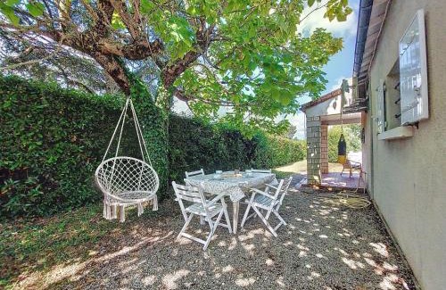 Saint-Palais-sur-Mer Casa | Holiday Home L'Escale by Interhome