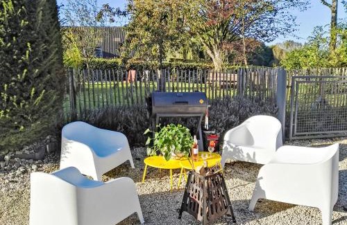 Ellezelles Casa | Holiday Home Gîte L'Archipel by Interhome