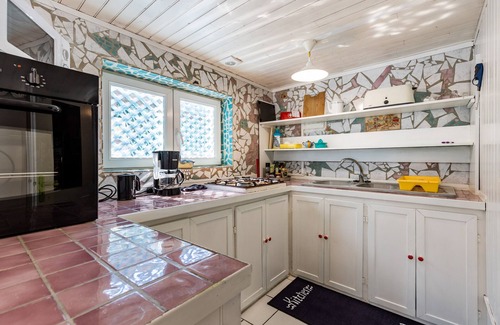 Gaillan-en-Medoc Casa | Casa de vacaciones "Gîte Complet à la Maison Mosaïc" con piscina compartida y Wi-Fi