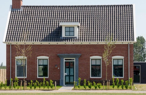 Colijnsplaat Casa | Holiday Home Ganuenta-2 by Interhome