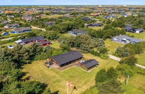 Bjerregaard Casa | Holiday Home Geertje - 900m from the sea by Interhome