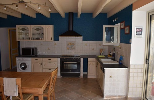 Cisse Casa | Casa de Vacaciones 'Gîte et Truffe' con Terraza Privada y Jardín Privado