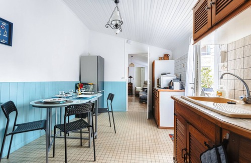 Marennes Casa | Casa de vacaciones 'Gite Les Mouettes' con piscina compartida, terraza compartida y Wi-Fi