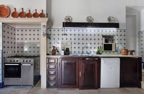 Alenquer Casa | Casa de vacaciones 'Grande' con vistas a la montaña, piscina compartida y Wi-Fi