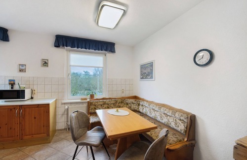 Alt Meteln Casa | Casa de vacaciones 'Habicht' con terraza privada, jardín privado y Wi-Fi