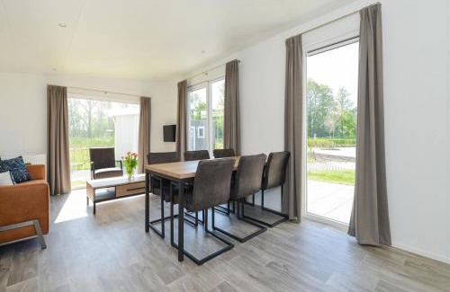 Heinkenszand Casa | Holiday Home Hart van Zeeland by Interhome