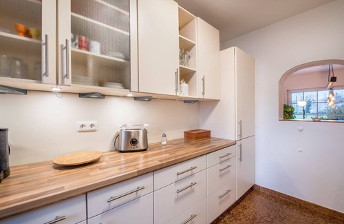 Bogenhausen Casa | Casa de vacaciones "Haus Rose Muc City" con balcón y Wi-Fi