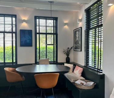 Bergen Casa | Holiday Home 'Henriette' Bergen City Center
