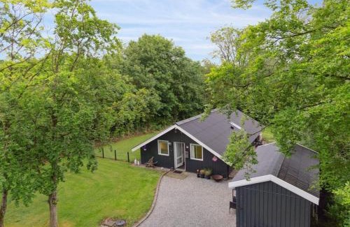 Arrild Ferieby Casa | Holiday Home Hereth - 30km from the sea by Interhome