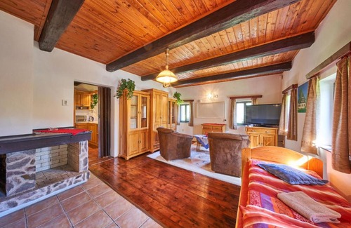 Jivka Casa | Holiday Home Hodkovice by Interhome