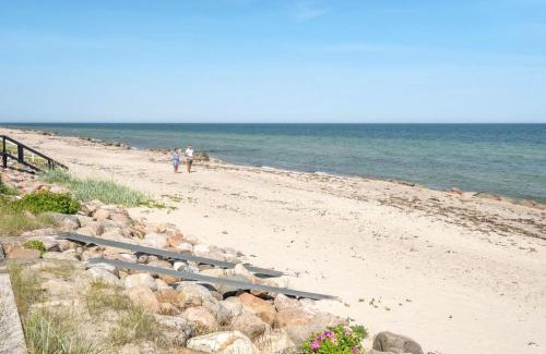 Otterup Casa | Holiday Home Hwitserk - 5m from the sea by Interhome
