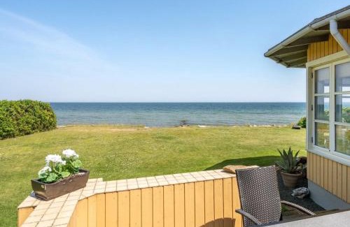 Otterup Casa | Holiday Home Hwitserk - 5m from the sea by Interhome