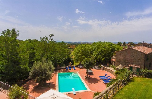 San Pietro a Cegliolo Casa | Holiday Home Il Cherubino by Interhome