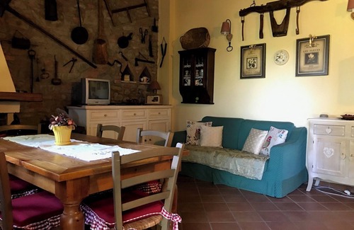 Castiglione del Lago Casa | Casa de vacaciones "Il Forcone" con piscina compartida y Wi-Fi