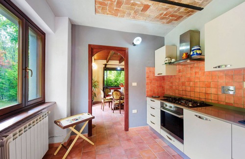 Castagneto Po Apartamento | Holiday Home 'Il Trucchetto' with Private Garden