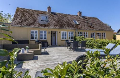 Bandholm Casa | Holiday Home Ilze - 20m from the sea by Interhome