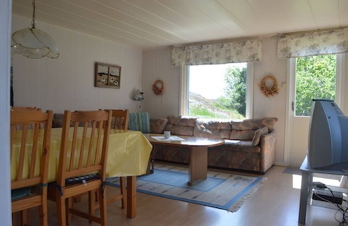Norrkoping Municipality Casa | Holiday home in a fantastic location by the sea