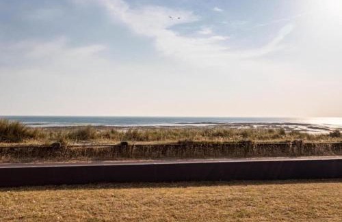 Gouy-Saint-Andre Casa | Holiday home in a historic building near Montreuil