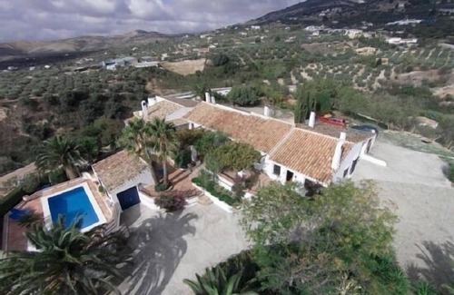 Antequera Cabaña | En el corazón de Andalucía una finca con larga tradición.