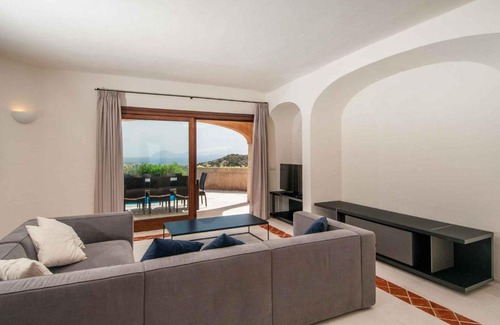 Abbiadori Apartamento | Holiday home in Arzachena 30344