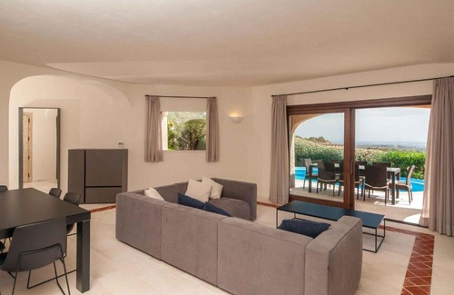 Abbiadori Apartamento | Holiday home in Arzachena 30344