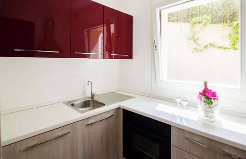 Baja Sardinia Casa | Elegant Apartment Near the Beach of Baja Sardinia