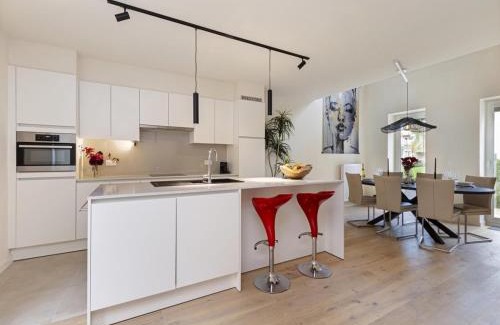 Blankenberge Apartamento | Holiday Home in Blankenberge near the Beach