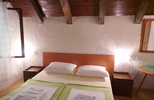 Breze Apartamento | Holiday home in Breze 15380