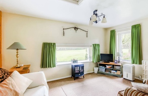 Llanon Casa | Holiday Home in Ceredigion Near Sea Beach