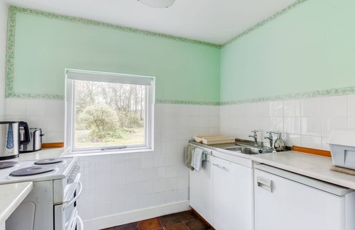 Llanon Casa | Holiday Home in Ceredigion Near Sea Beach