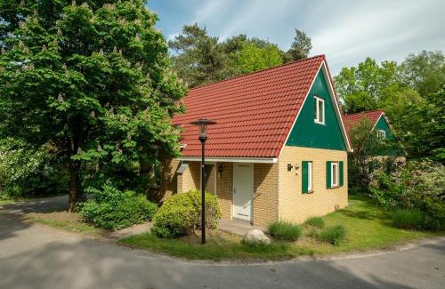 Diessen Casa | Holiday Home in Diessen near Green Park