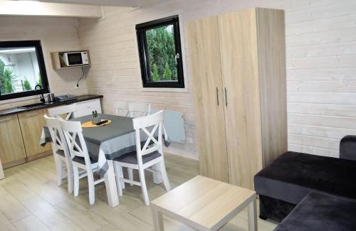 Dziwnowek Casa | Holiday Home in Dziwnówek by Sea and Lake