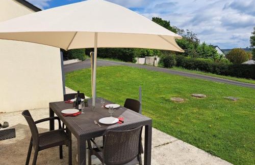Hanvec Casa | Holiday Home in Hanvec near Bay of Brest