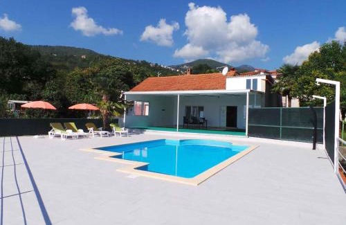 Ika Casa | Holiday home in Ika 15138
