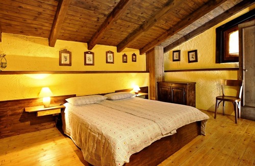 Rancio Valcuvia Apartamento | Viviendas en un antiguo molino del siglo 18. Siglo. Con 10 000 metros cuadrados de terreno y piscina