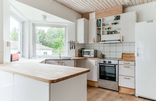 Jarna Chalet De Esquí | Holiday Home in Järna with fantastic views | SE13011