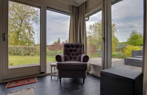 Kattendijke Casa | Holiday Home in Kattendijke near National Park