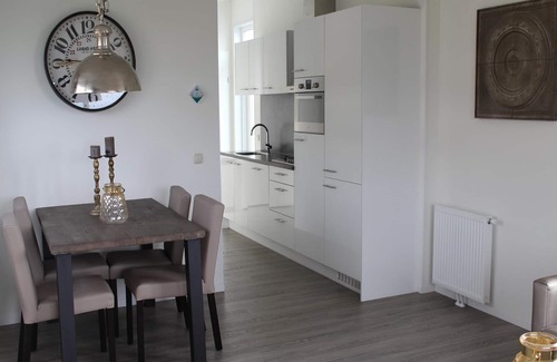 Gasthuis Casa | Casa de Vacaciones en Limburg con Chimenea