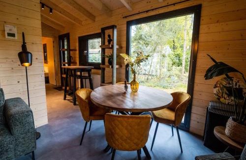 Markelo Casa | Holiday Home in Markelo near Forest & Pool