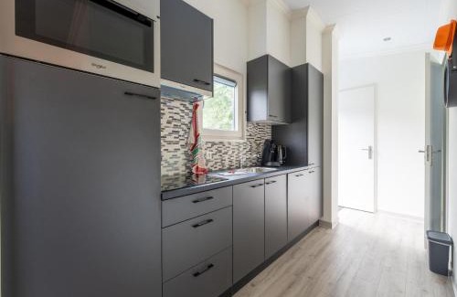 Molenschot Casa | Holiday Home in Molenschot near Nature Reserves
