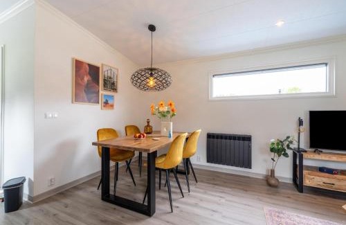 Molenschot Casa | Holiday Home in Molenschot near Nature Reserves