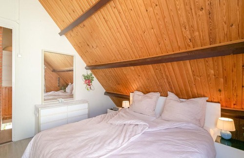 Municipality of Noordwijk Casa | Holiday home in Noordwijkerhout with terrace close to a lake