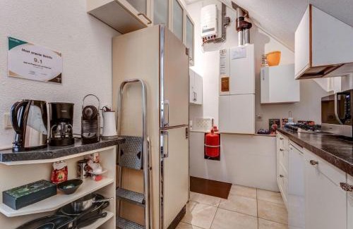 Oldenzaal Casa | Holiday home in Oldenzaal with hot tub