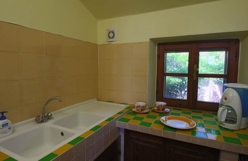 Paciano Casa | Acogedora casa rural en Paciano con piscina
