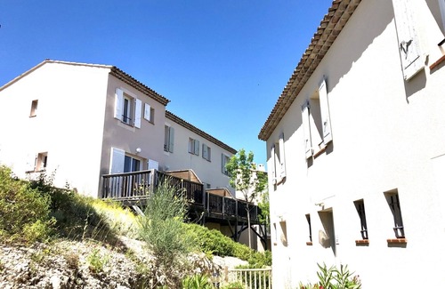 Pont Royal Casa | Alquiler vacacional en Provenza con piscina, cerca de golf, fibra óptica, admite mascotas