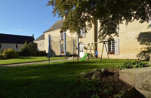 Osmanville Casa | Holiday Home in Saint-Clément near the Sea